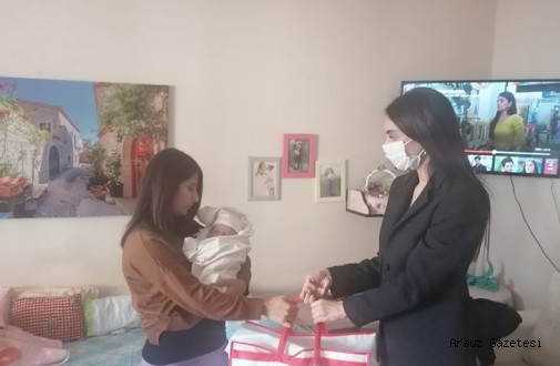 Arsuzda Hoşgeldin Bebek paketi dağıtımı başladı