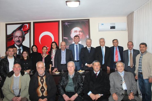 Dr. Riyat Kırmızıoğlu Arsuz ilçe teşkilatını ziyaret etti.