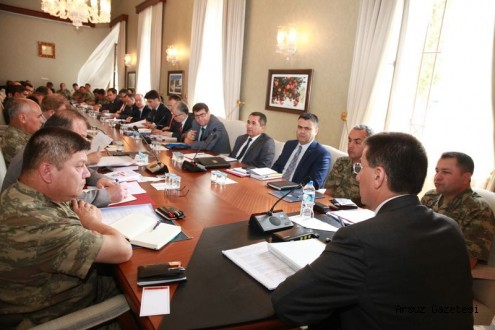 Hatay Valisi Sayın Ercan Topaca Başkanlığında Seçim Güvenliği Toplantısı Yapıldı.