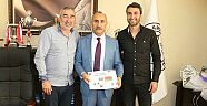 Ünlü Teknik Adam Samet Aybaba, Arsuz'da Futbol Akademisi Kuruyor