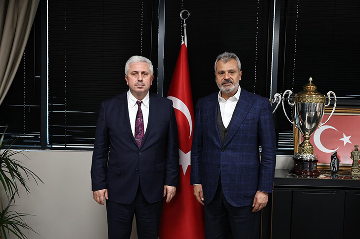 Öntürk’ten Kent Konseyi’ne Tam Destek!