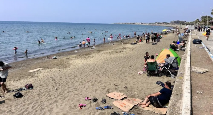 Kurban Bayramı’nda Arsuz Plajı Dolup Taştı
