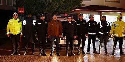 Arsuz Kaymakamı Eroğlu’ndan Görev Başındaki Personele Yeni Yıl Ziyareti