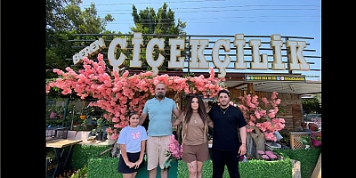 Beren Çiçekçilik Arsuz’da 10. Yılını Kutluyor.
