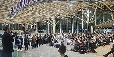 Hatay’da Hicaz Yolcuları Dualarla Yola Çıktı