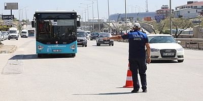 HBB, TOPLU ULAŞIM ARAÇLARINDA DENETİMLERİNİ SÜRDÜRÜYOR